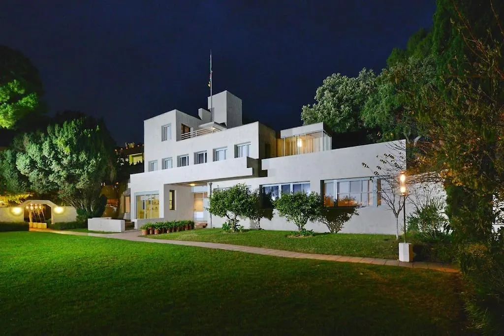 Grand Studio Dans Residence Avec Piscine Hyeres 0*,